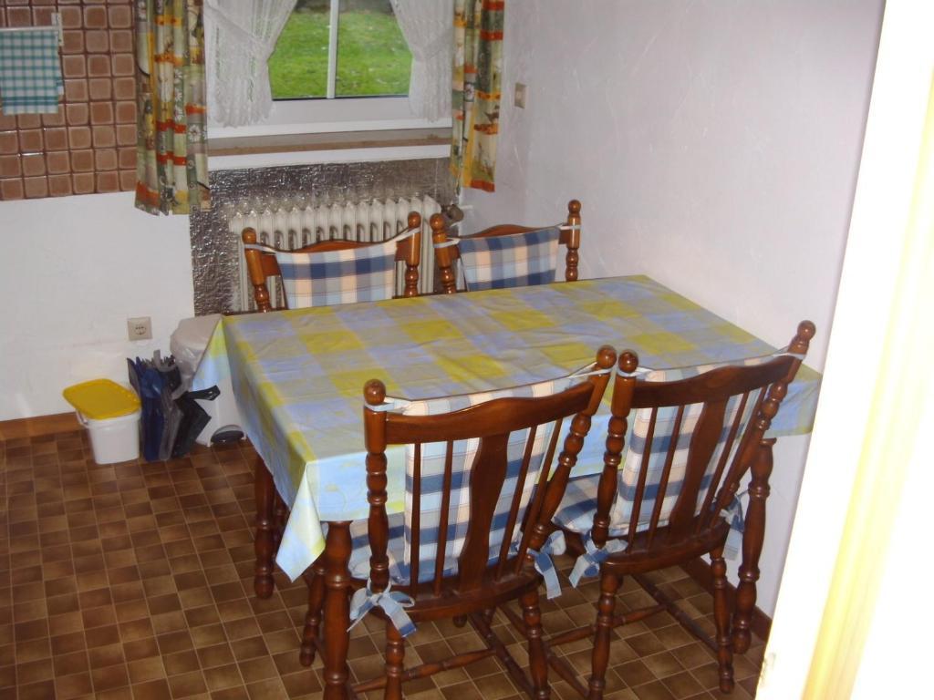 Ferienwohnungen Seidenweber Schmallenberg Room photo